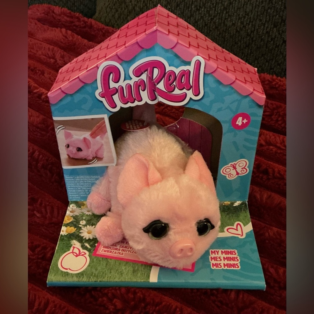 Hasbro FurReal Pink Plush Piglet Play Pet